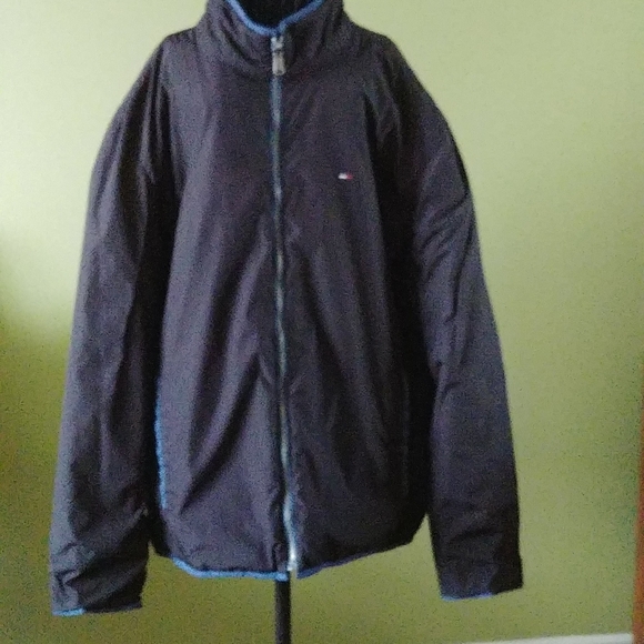 Tommy Hilfiger, XXL, REVERSIBLE Jacket. GREAT CONDITION - Picture 6 of 11